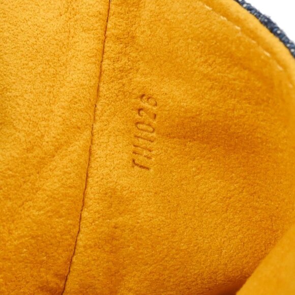 Louis Vuitton Blue Monogram Denim Pochette Plat Clutch Bag M95007 TH1026 166107 - Picture 8 of 9